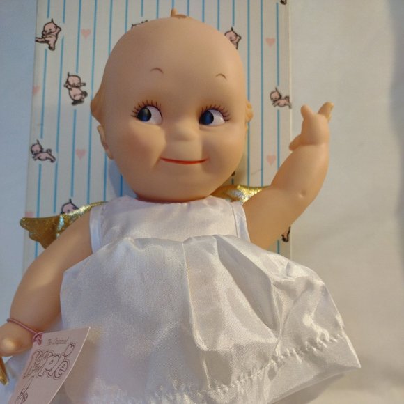 Kewpie Doll 1997 by Lee Middleton "Almost Angelic" - Picture 1 of 13